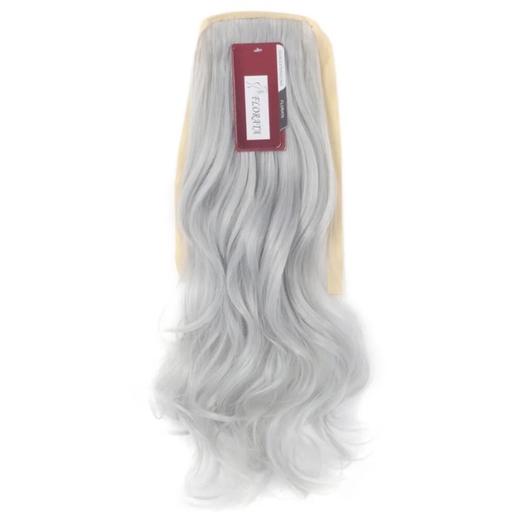 Synthetic Silver Grey 18” Curly Ponytail Extension - Picture 3 of 3